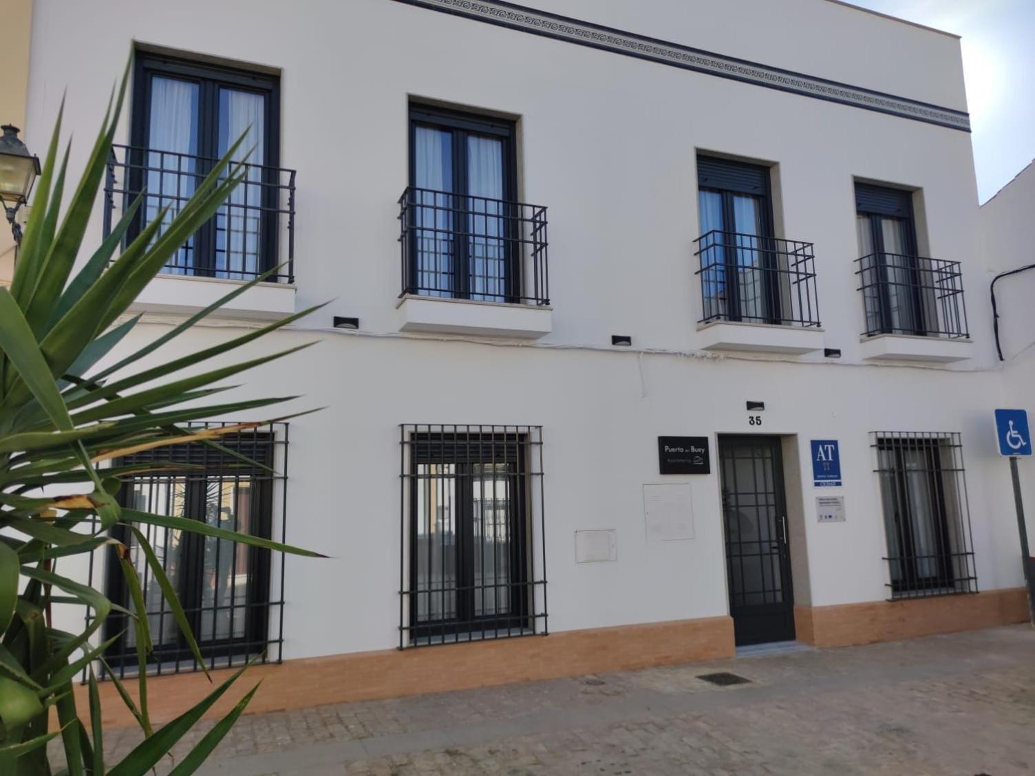 Puerta Del Buey Apartment